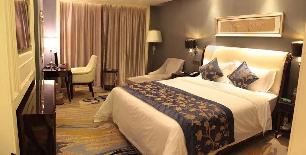 Century Palace Hotel 후이저우 시 외부 사진